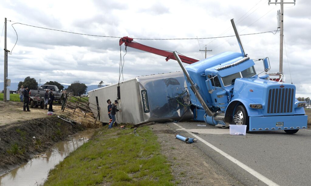 What Are Common Causes of Truck Accidents in Los Angeles?