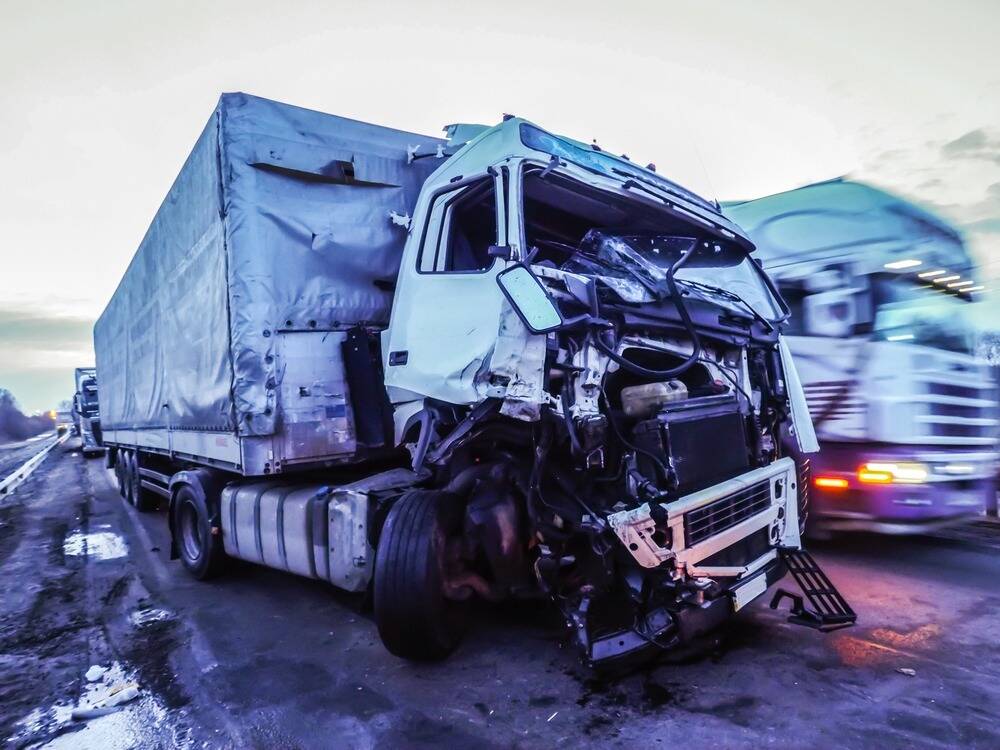 What Are Common Causes of Truck Accidents in Los Angeles?
